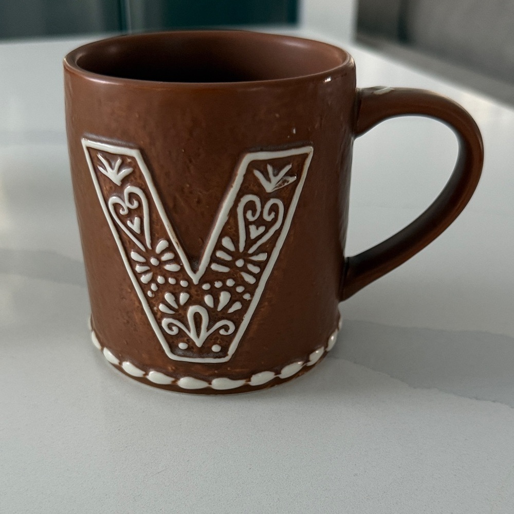 Pottey Barn Gingerbread Stoneware Alphabet Mug